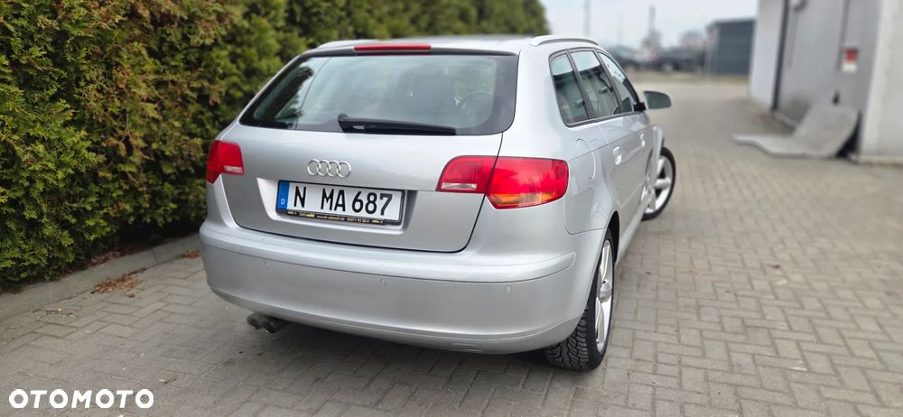 Audi A3 Sportback 1.8 TFSI Attraction S tronic - 13