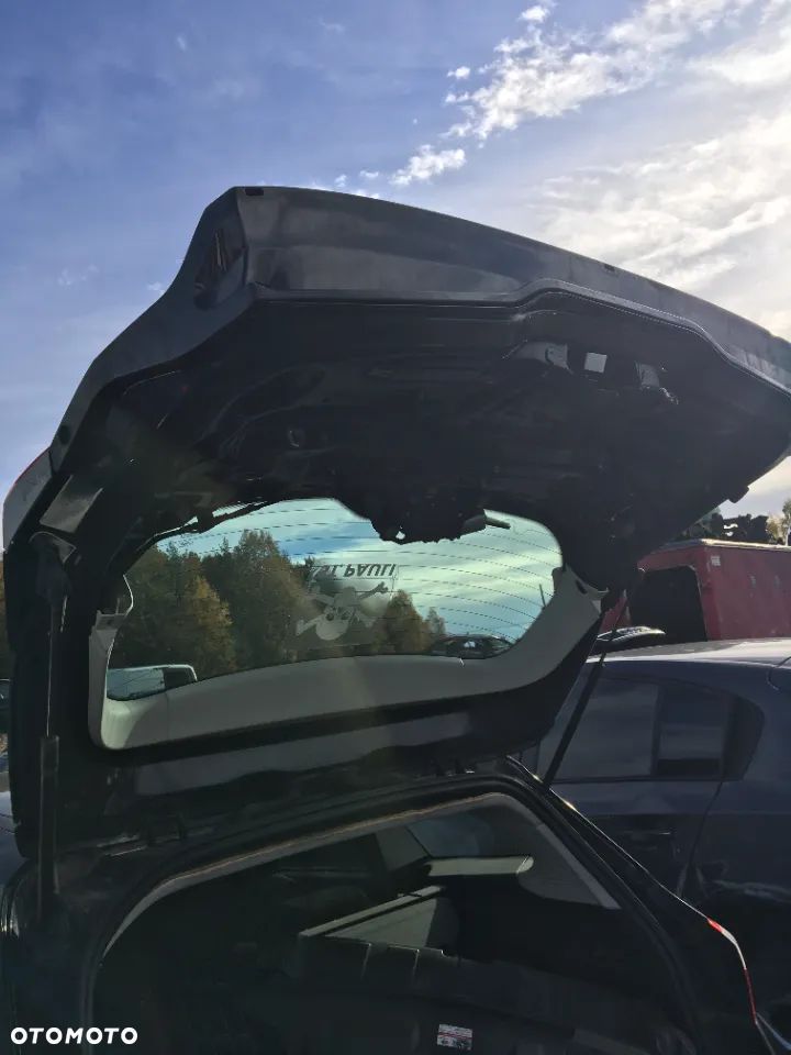 FORD FOCUS MK3 KLAPA BAGAŻNIKA - 4