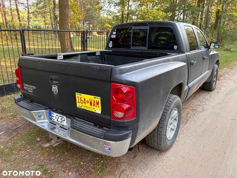 Dodge Dakota - 12
