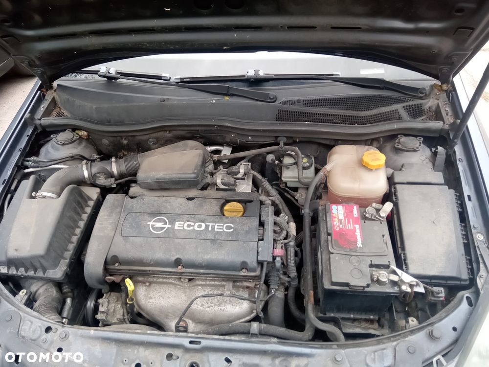 Opel Astra - 2