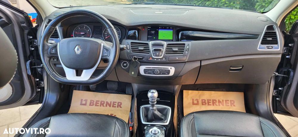 Renault Laguna - 4