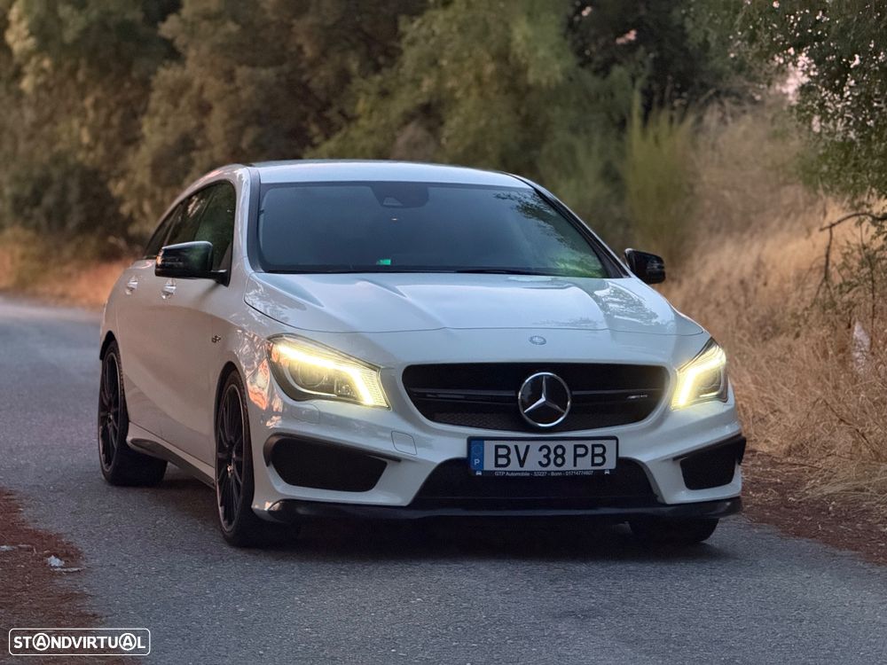 Mercedes-Benz CLA 45 AMG 4Matic Speedshift 7G-DCT - 8