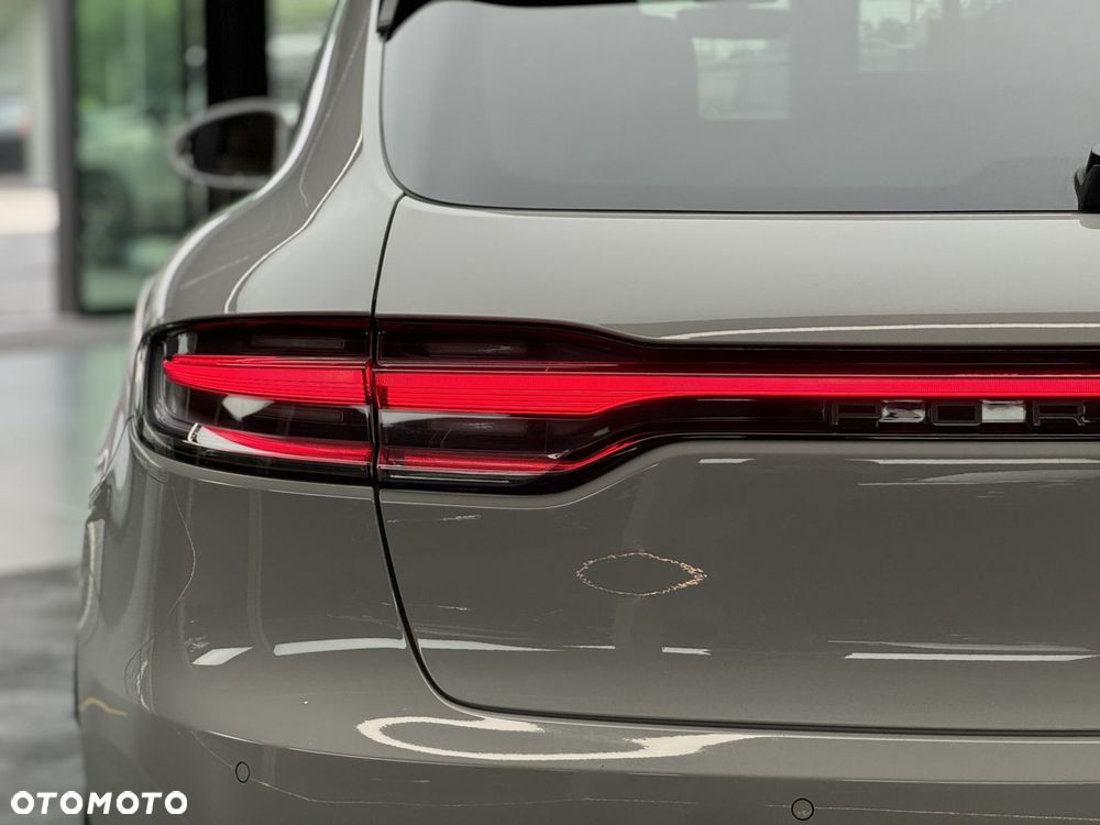 Porsche Macan T - 39