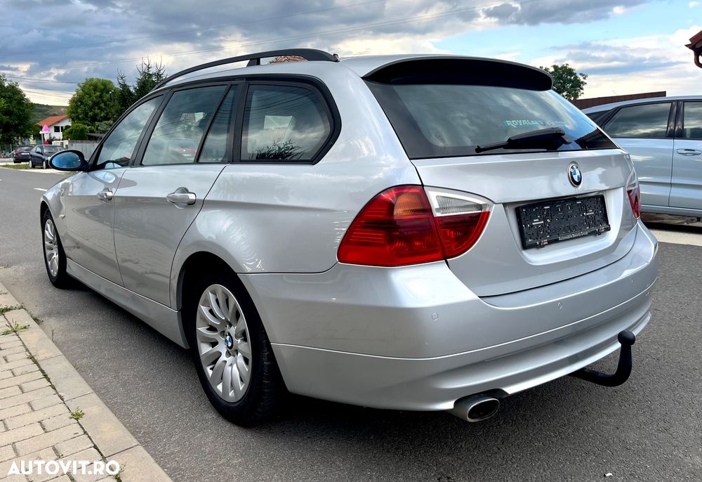 BMW Seria 3 320d DPF Aut. - 3