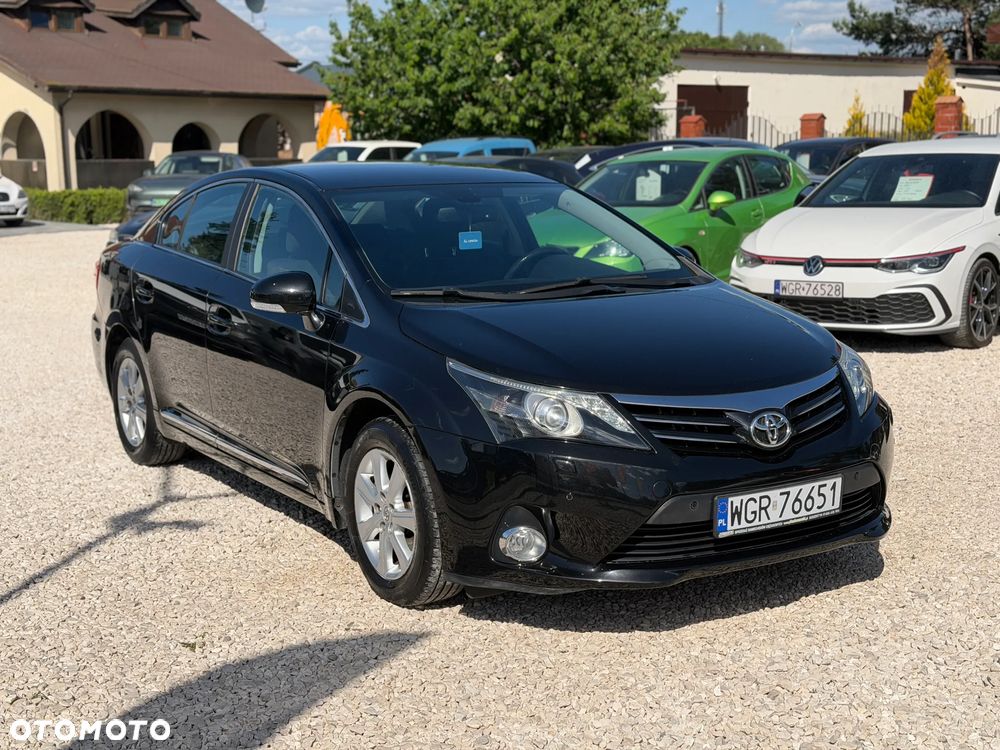 Toyota Avensis 1.8 Prestige MS - 4