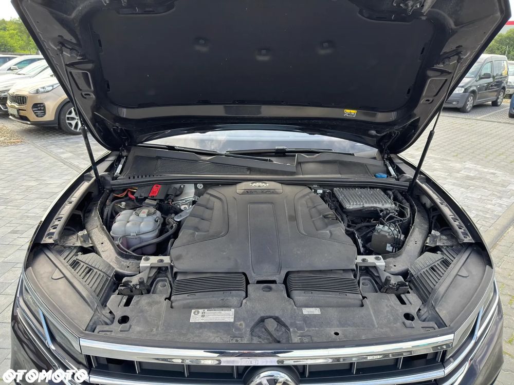 Volkswagen Touareg 3.0 V6 TDI SCR 4Mot - 30