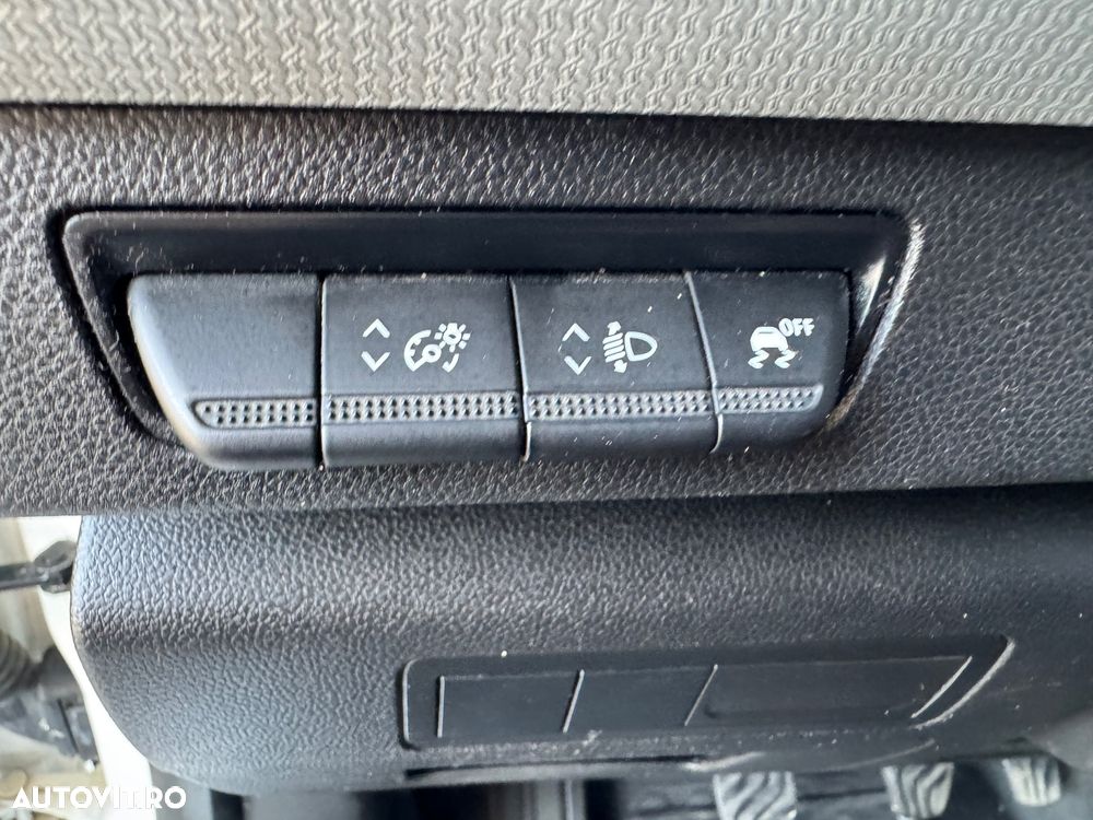 Renault Kangoo 1.5 Blue 95 cabina dubla L2 - 17