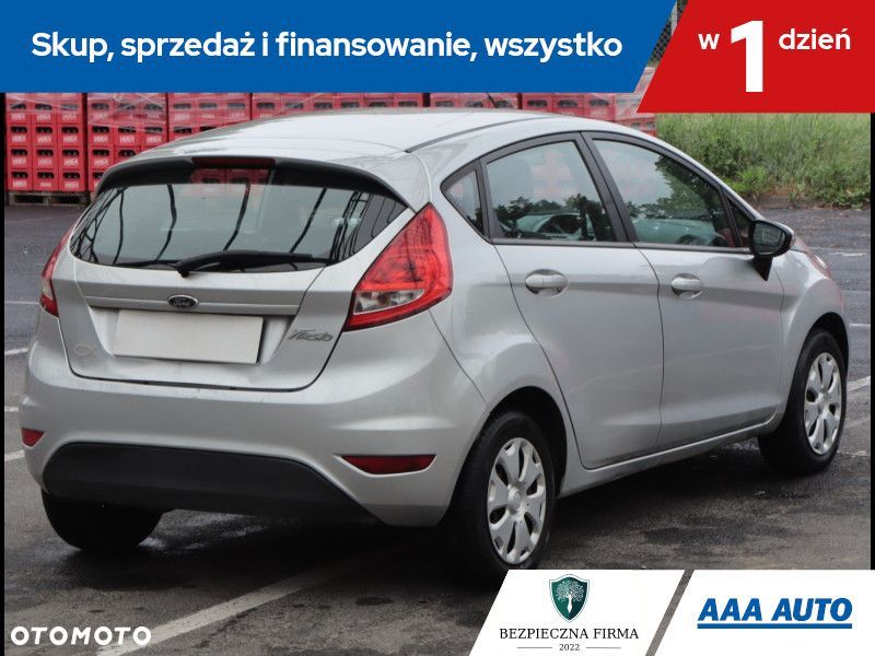 Ford Fiesta - 7