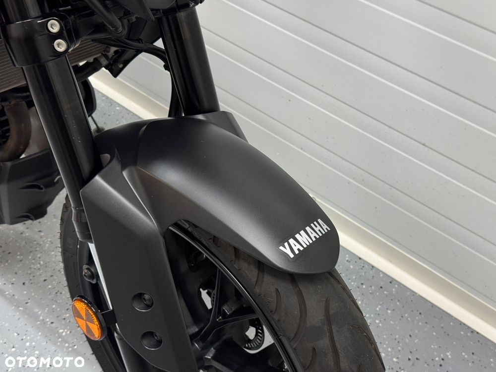 Yamaha MT - 11