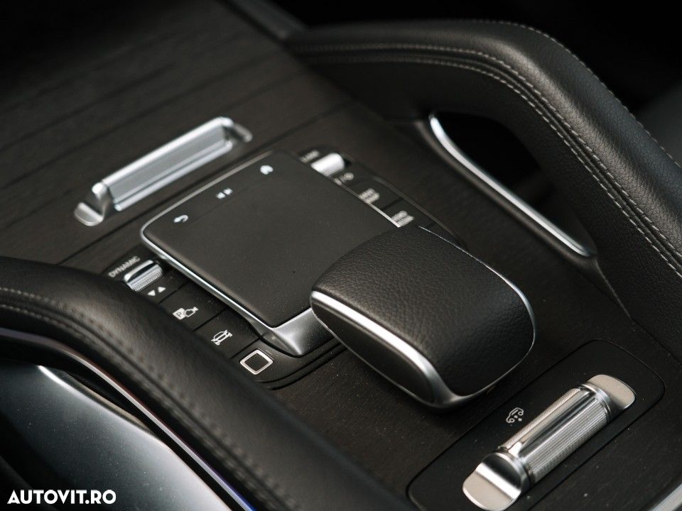 Mercedes-Benz GLE - 27