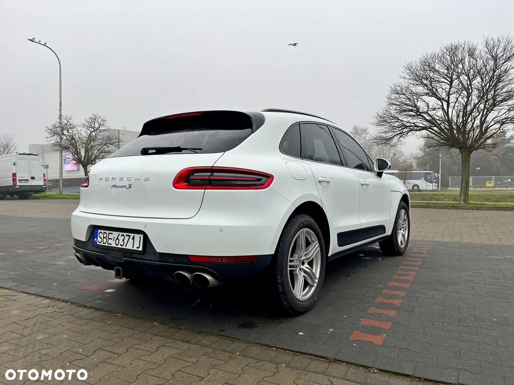 Porsche Macan S - 14