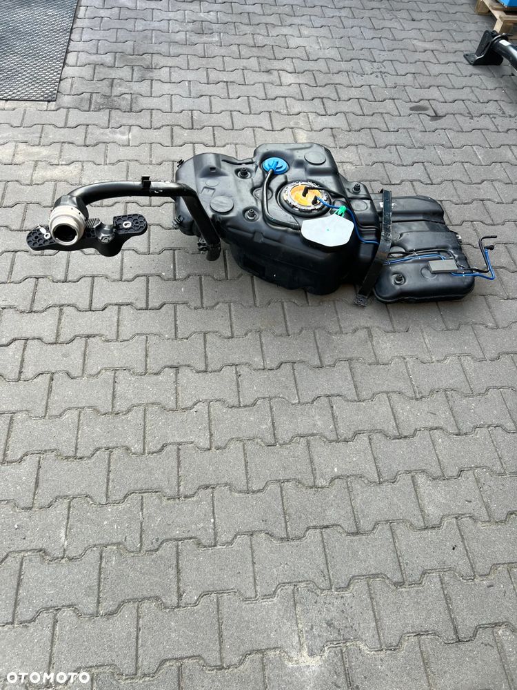 Bak Paliwa Zbiornik Porsche Macan Audi Q5 3.0 Diesel 8r0201021 - 1