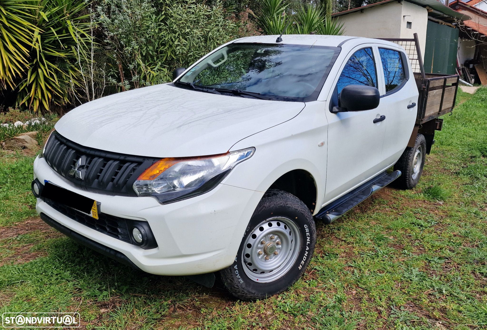 Mitsubishi L200 - 1