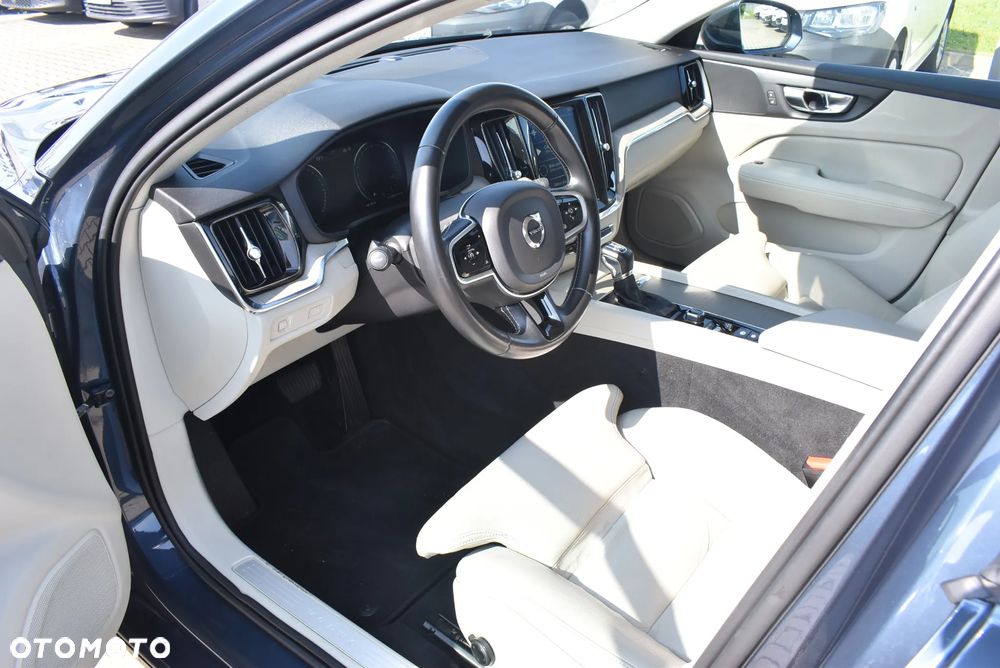 Volvo V60 T4 Inscription - 9