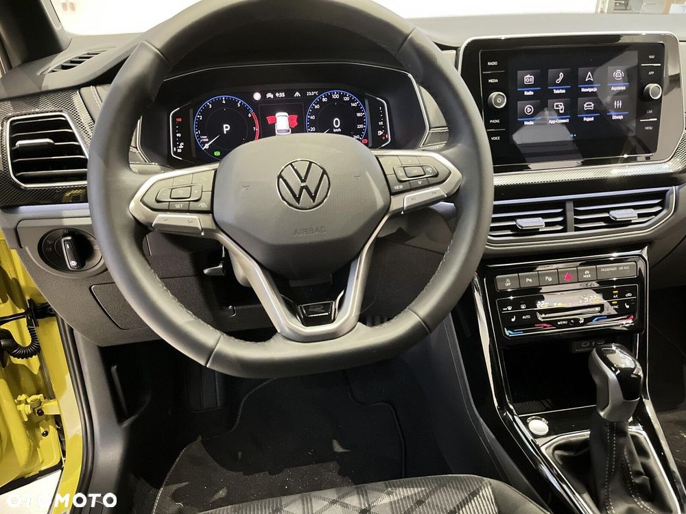 Volkswagen T-Cross - 16