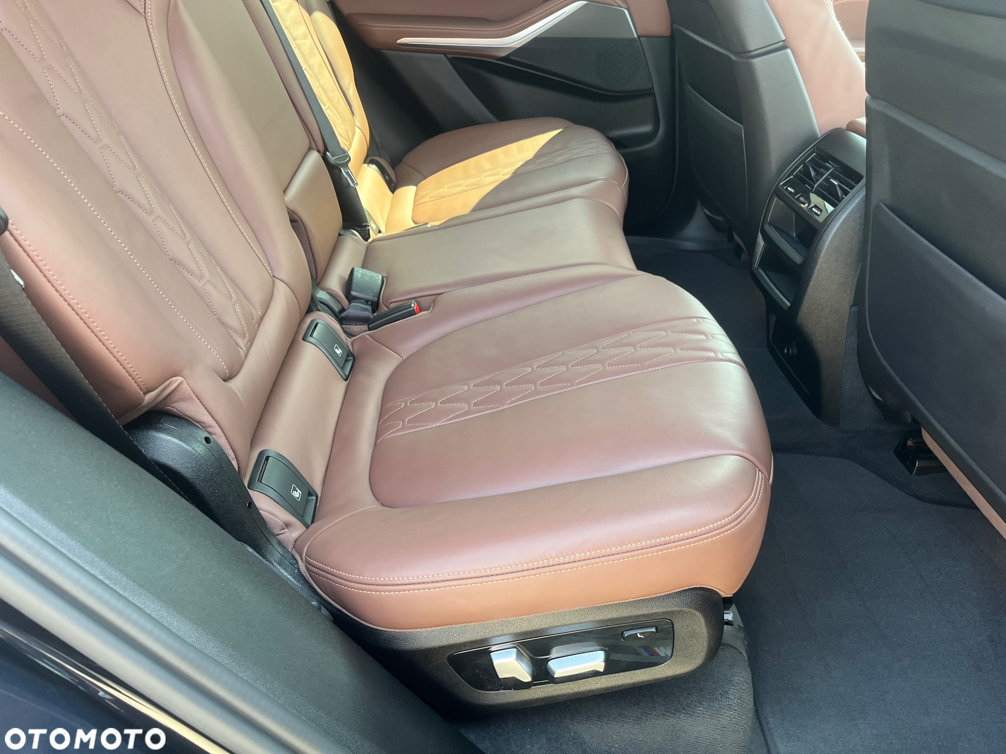 BMW X5 xDrive40i sport - 8