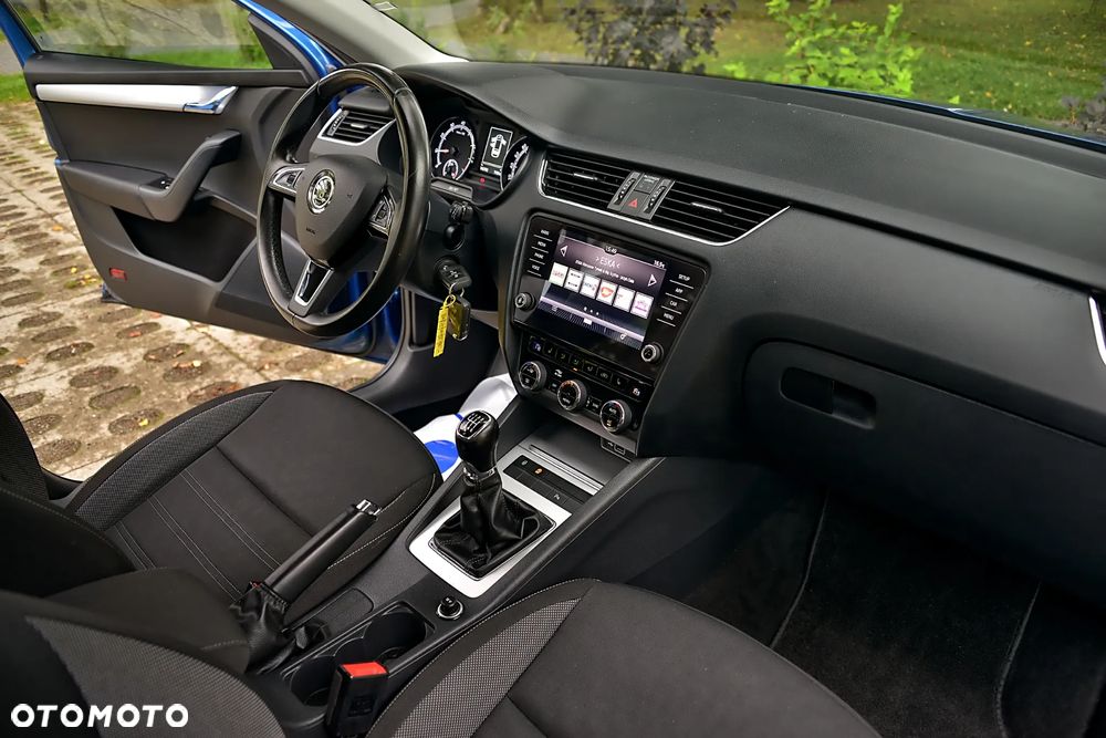 Skoda Octavia 1.5 TSI ACT Sport Edition - 31