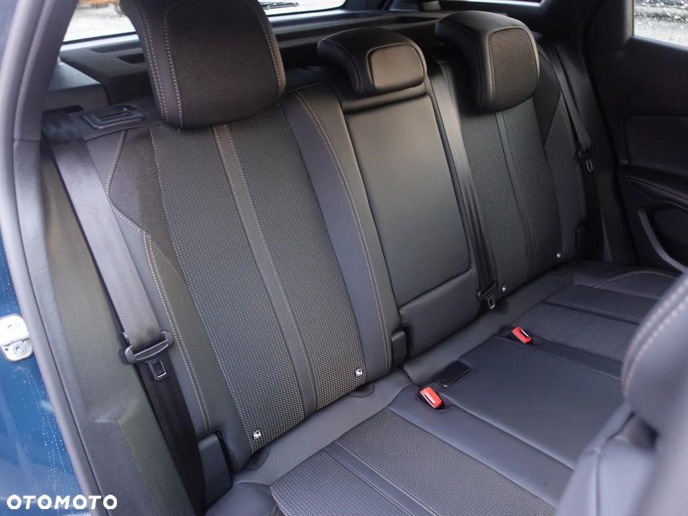 Peugeot 3008 1.5 BlueHDi GT Pack S&S EAT8 - 8