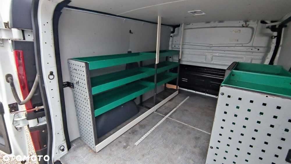 Renault Trafic - 20