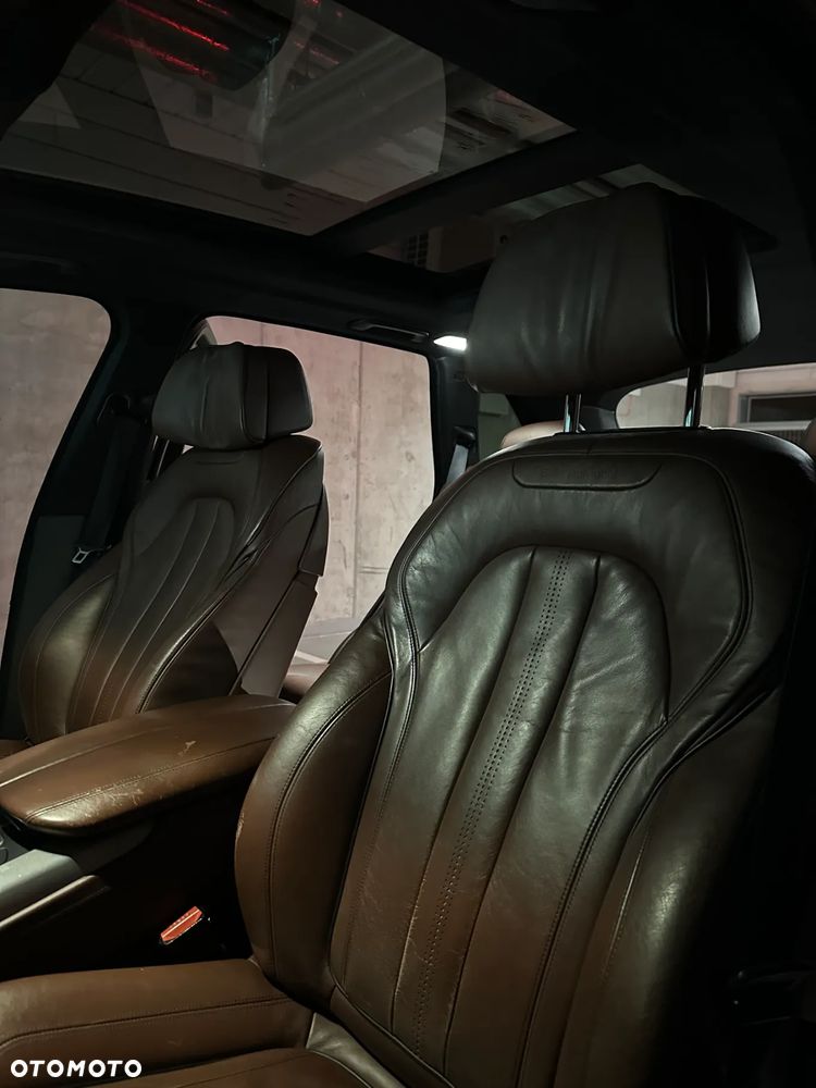 BMW X5 xDrive40d - 9