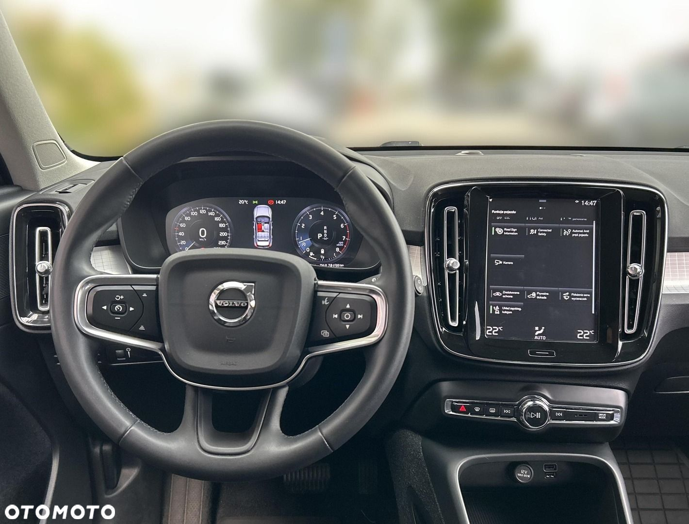 Volvo XC 40 - 12