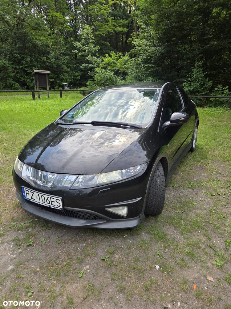 Honda Civic 1.8 TypeS - 1