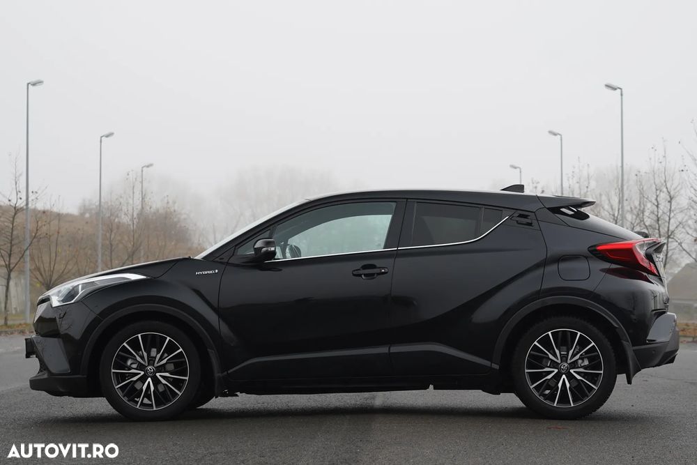Toyota C-HR Lounge - 21