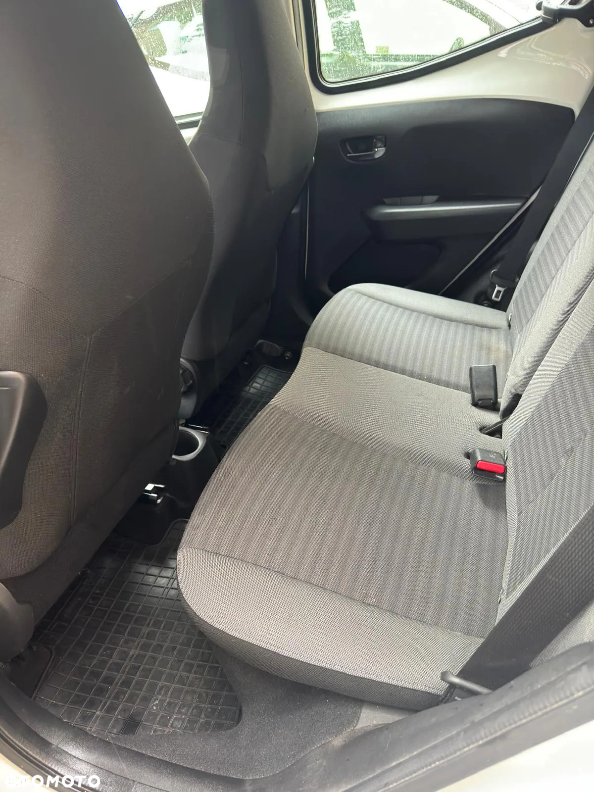 Toyota Aygo - 8