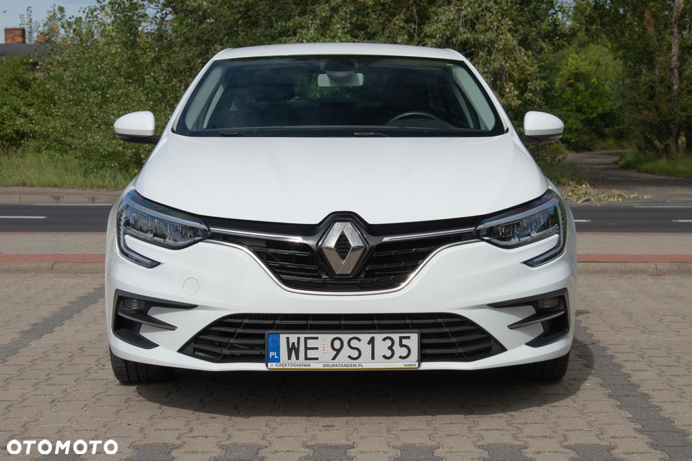 Renault Megane 1.3 TCe Intens - 11