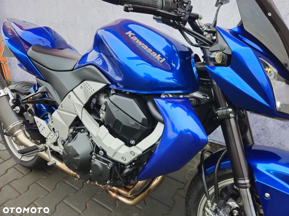Kawasaki Z - 9