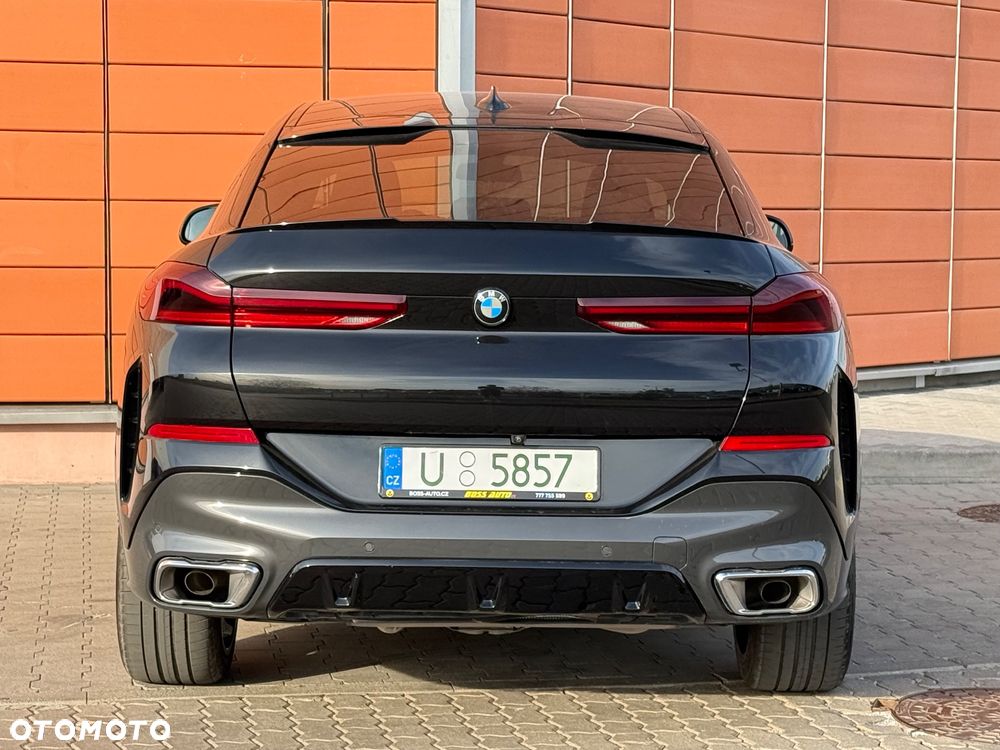 BMW X6 xDrive30d - 9