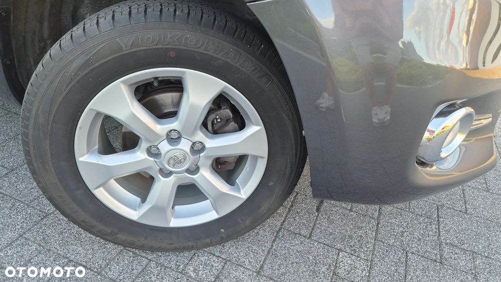 Toyota RAV4 2.0 4x4 Sol - 34