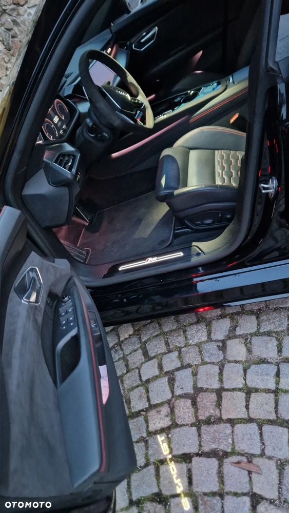 Audi RS e-tron GT quattro - 9