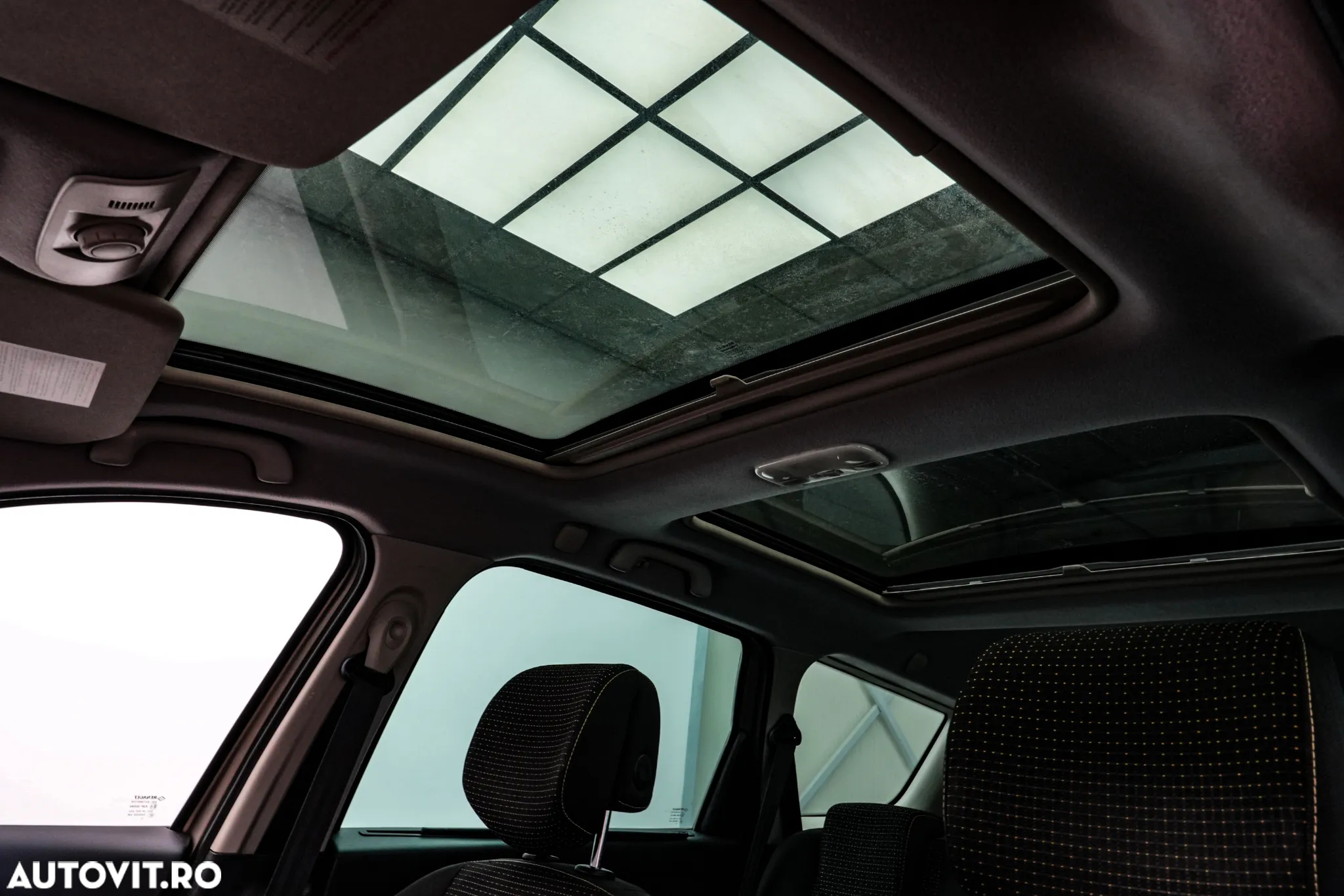 Renault Scenic - 8