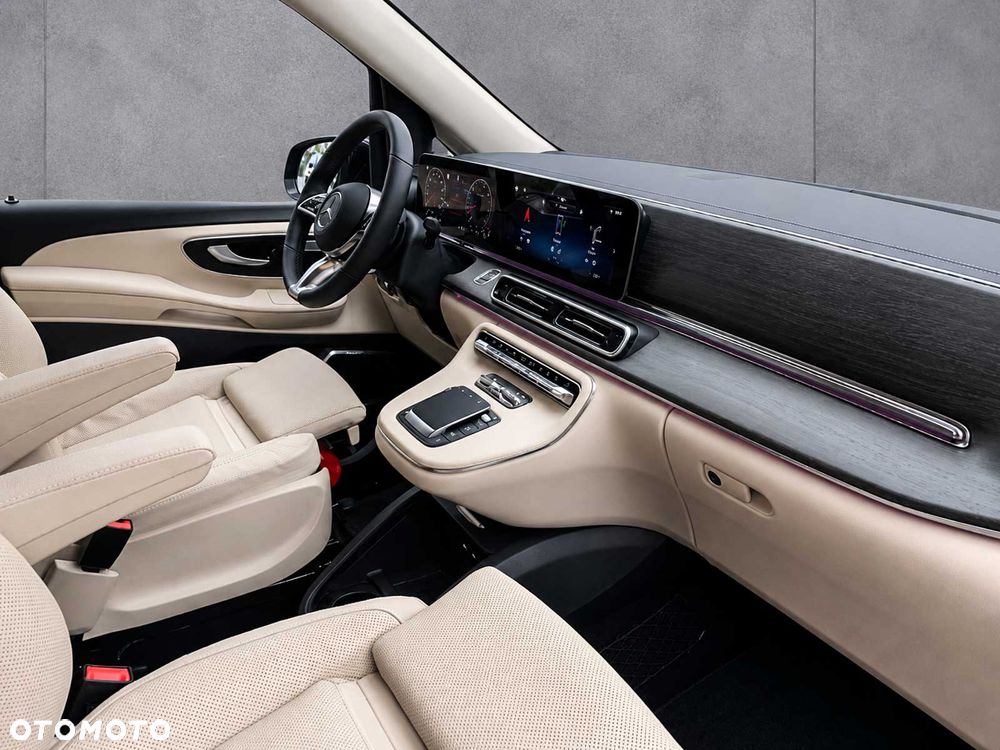 Mercedes-Benz Klasa V 300 d lang 4Matic 9G-TRONIC Avantgarde - 8