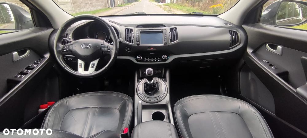 Kia Sportage 2.0 CRDI XL - 9