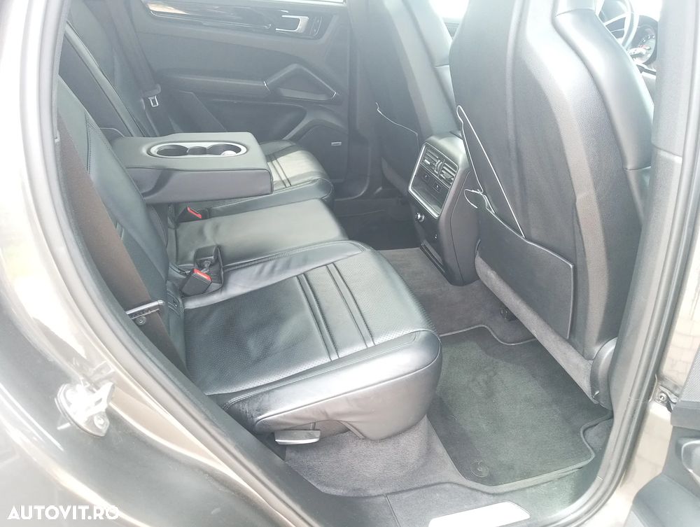 Porsche Cayenne S Tiptronic S - 21