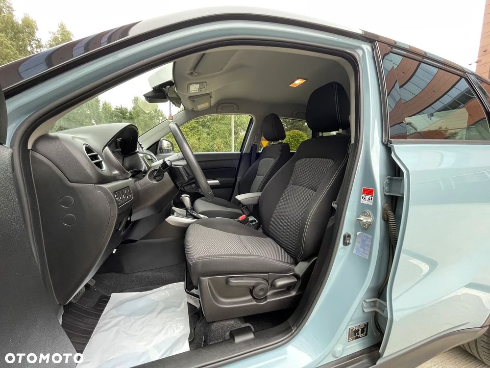 Suzuki Vitara 1.4 Boosterjet Premium 4WD - 24