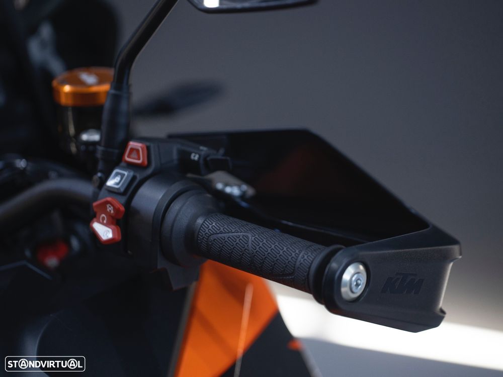 KTM 1290 Super Adventure S - 10