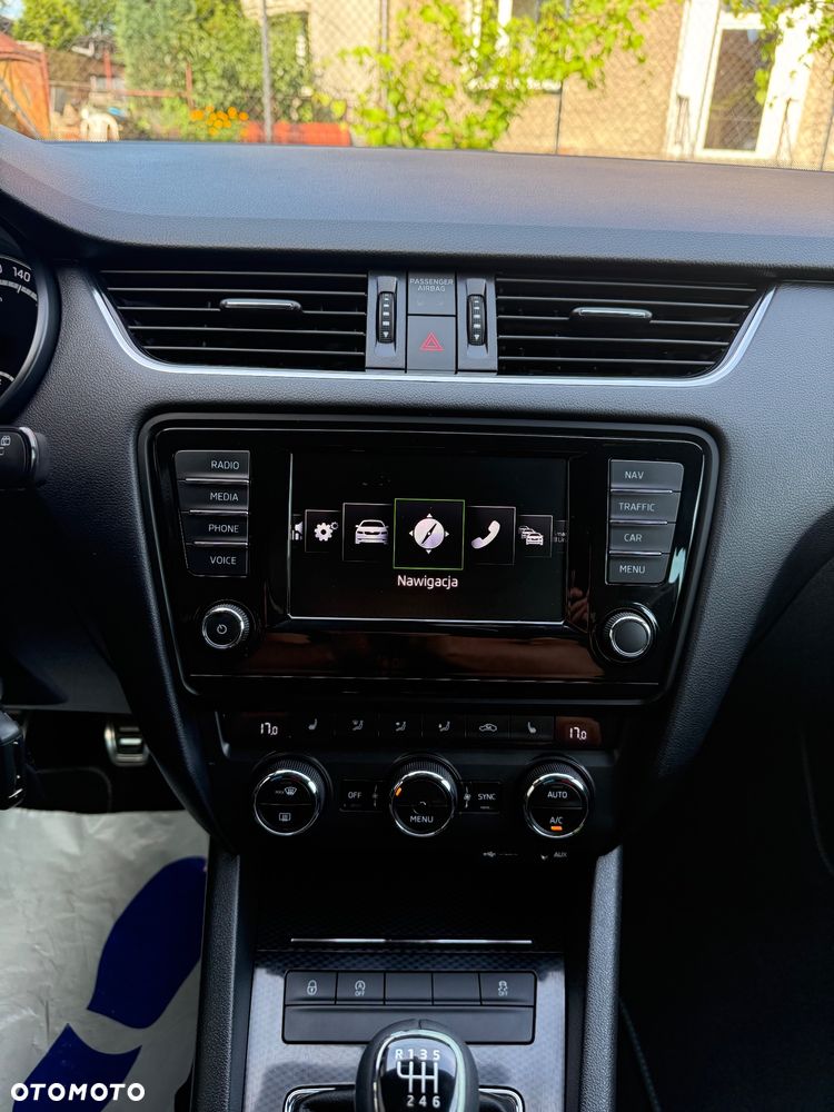 Skoda Octavia 2.0 TDI (Green tec) RS - 32