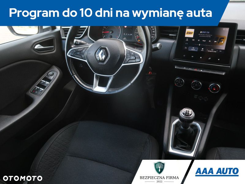 Renault Clio - 8