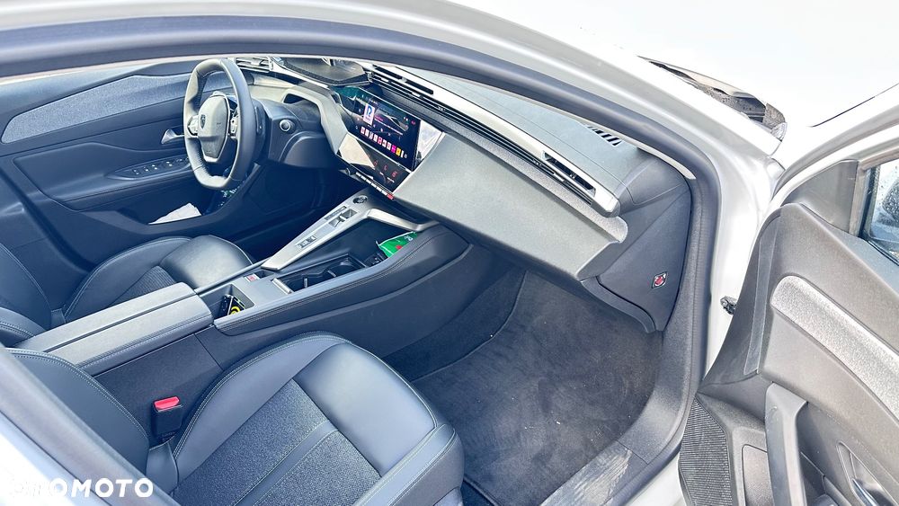 Peugeot 308 SW BlueHDi 130 EAT8 Allure Pack - 10