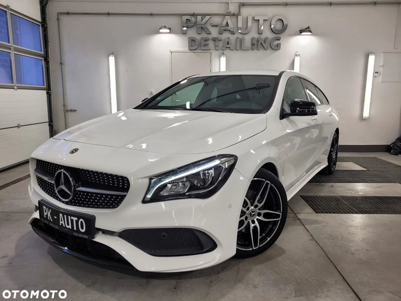 Mercedes-Benz CLA Shooting Brake 200 7G-DCT AMG Line - 14