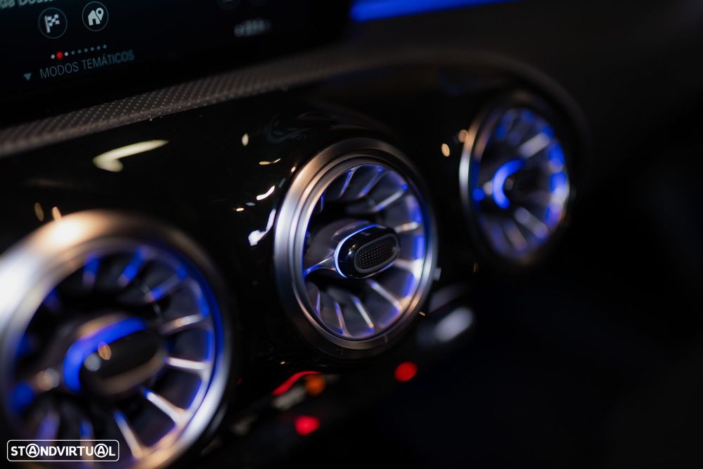 Mercedes-Benz CLA 250 e 8G-DCT AMG Line - 57