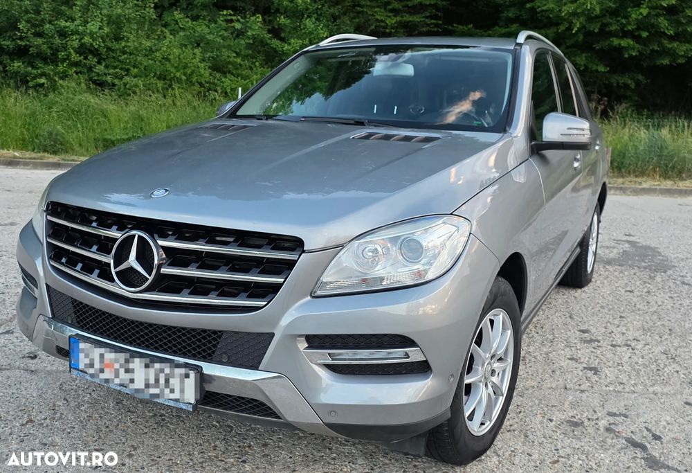 Mercedes-Benz ML - 9