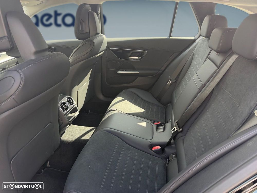 Mercedes-Benz C 300 e AMG Line - 10