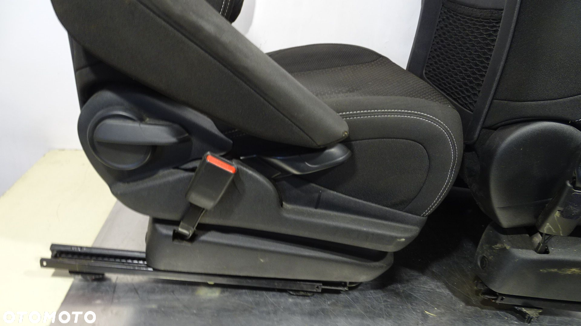 FOTELE PRZÓD CITROEN C4 PICASSO 1.6HDI - 11