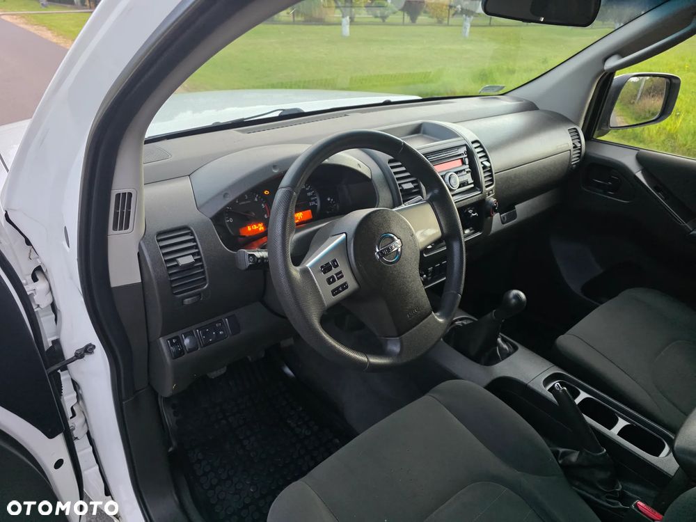 Nissan Navara - 9