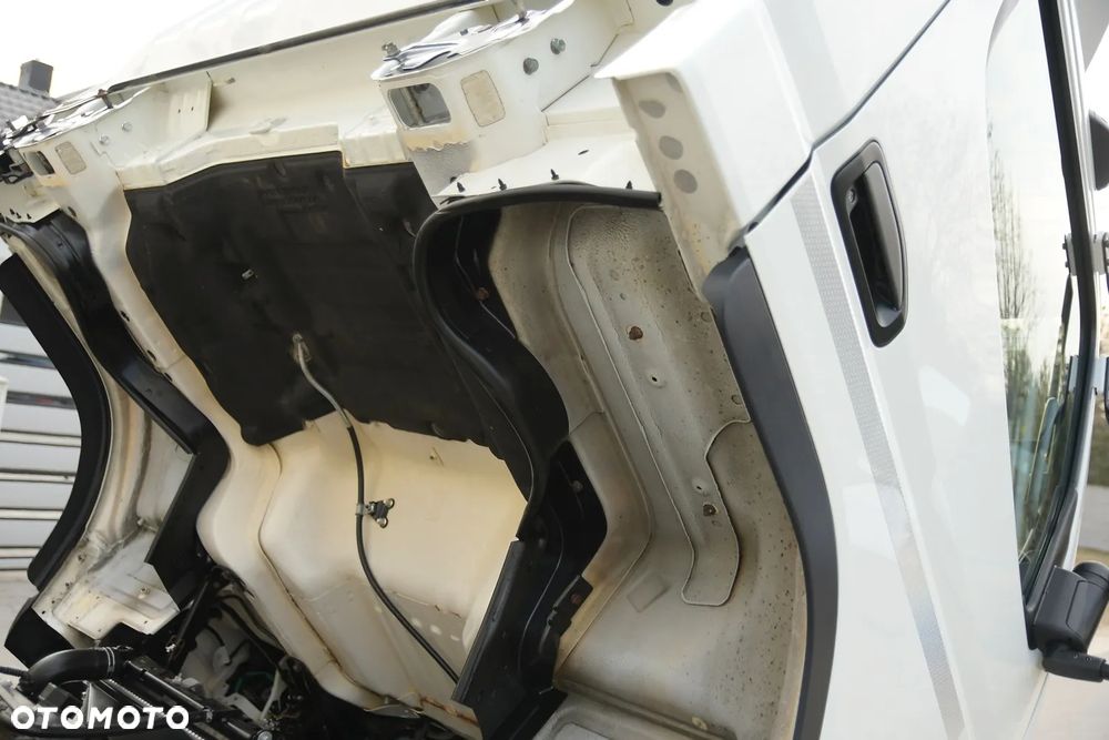 Mitsubishi FUSO=9C18=KONTENER=5.20M=12EP - 21