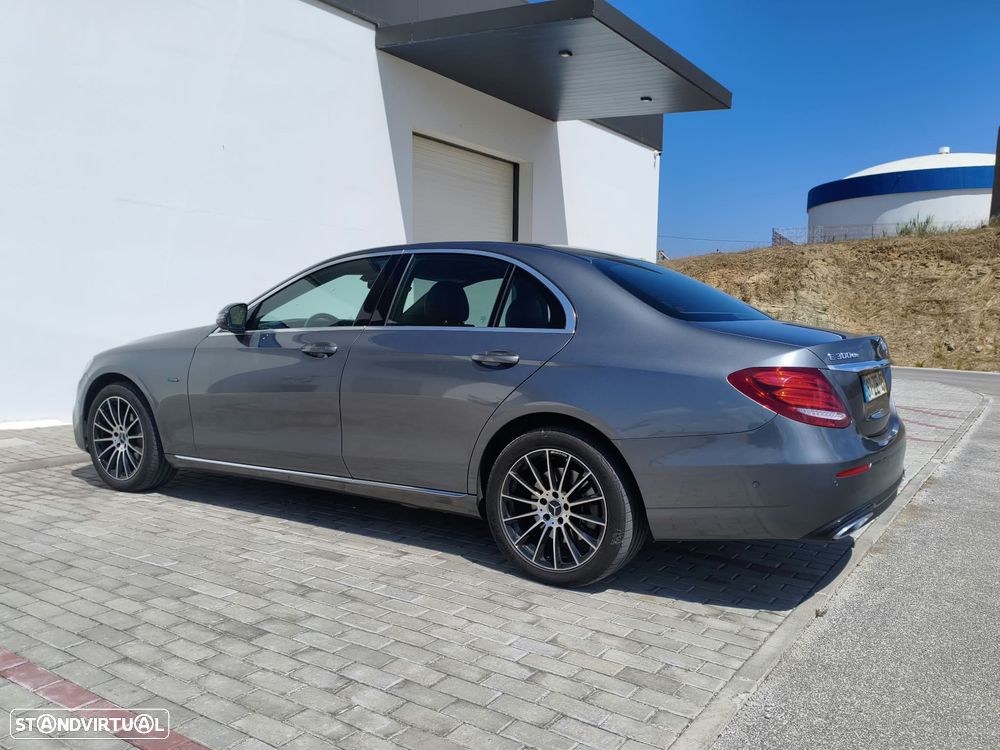 Mercedes-Benz E 300 de AMG Line - 29